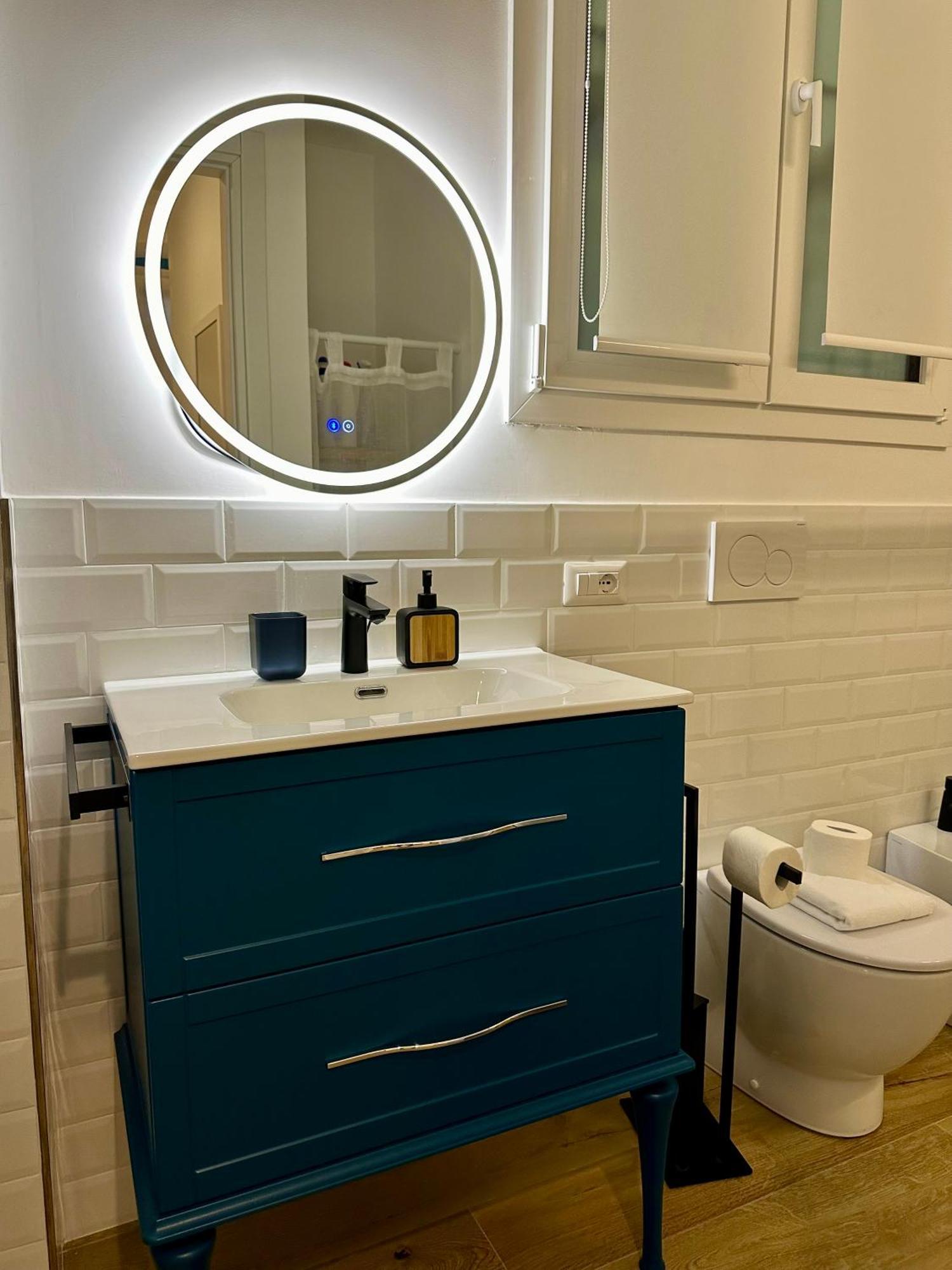 Lr Deluxe Apartments - Porta Venezia - Bilocale Con Giardino Privato Milano Eksteriør billede
