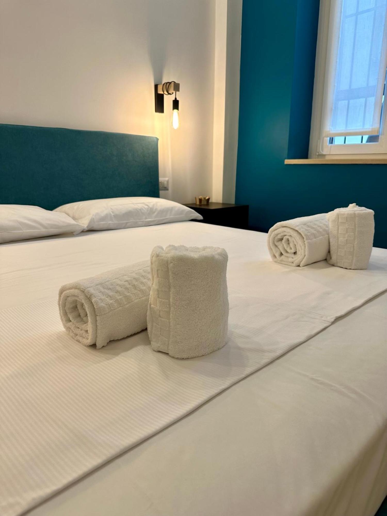 Lr Deluxe Apartments - Porta Venezia - Bilocale Con Giardino Privato Milano Eksteriør billede