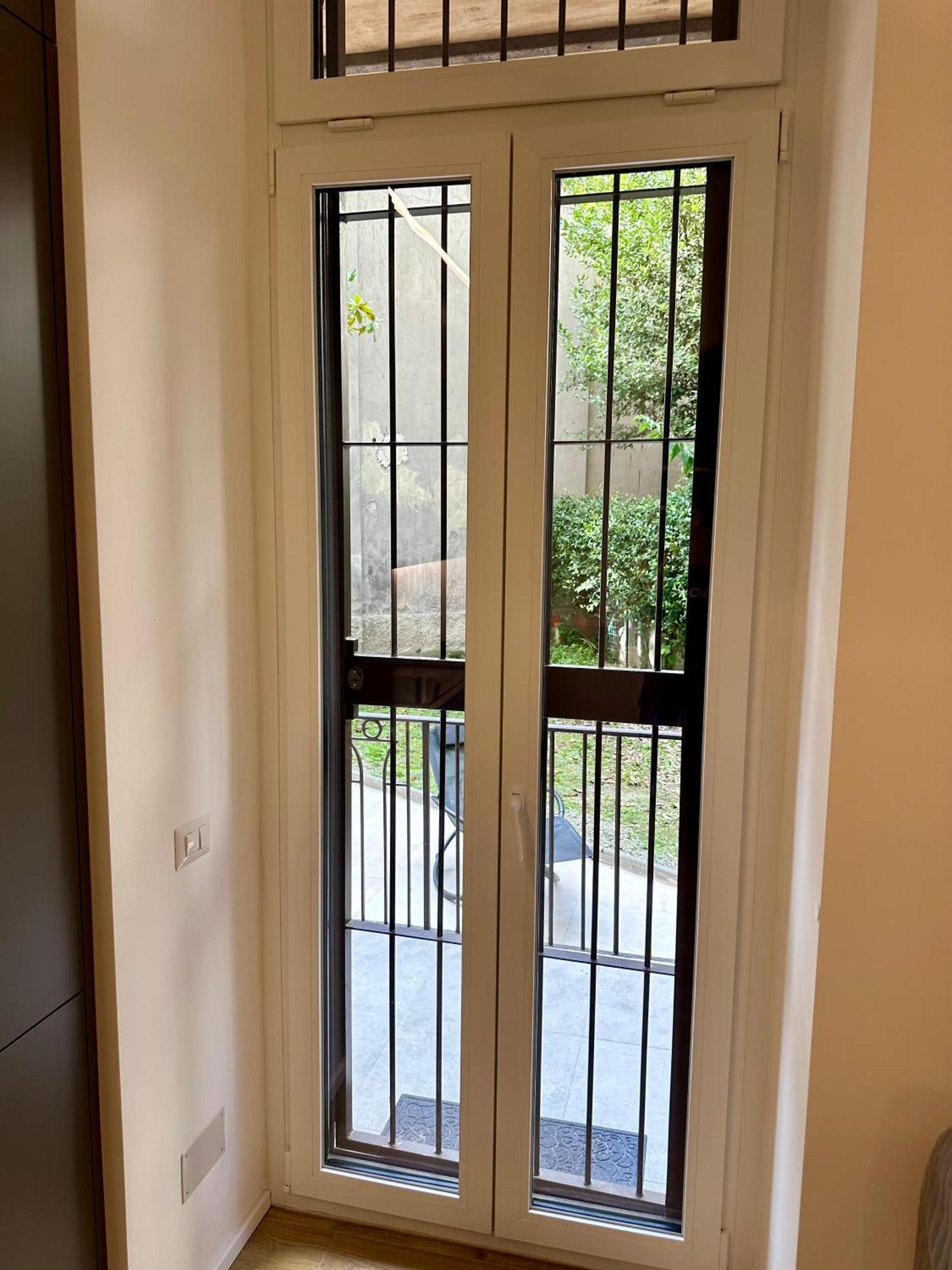 Lr Deluxe Apartments - Porta Venezia - Bilocale Con Giardino Privato Milano Eksteriør billede