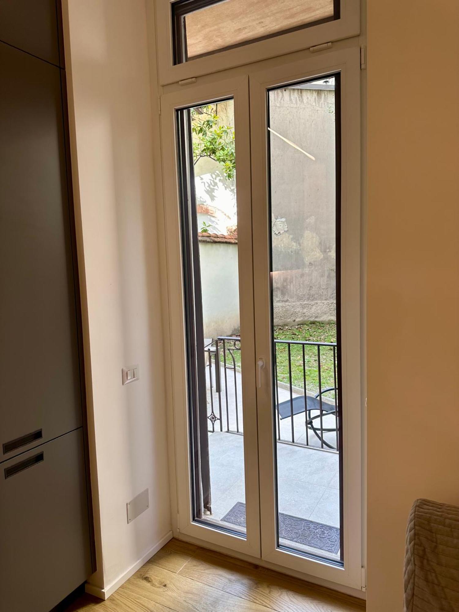Lr Deluxe Apartments - Porta Venezia - Bilocale Con Giardino Privato Milano Eksteriør billede